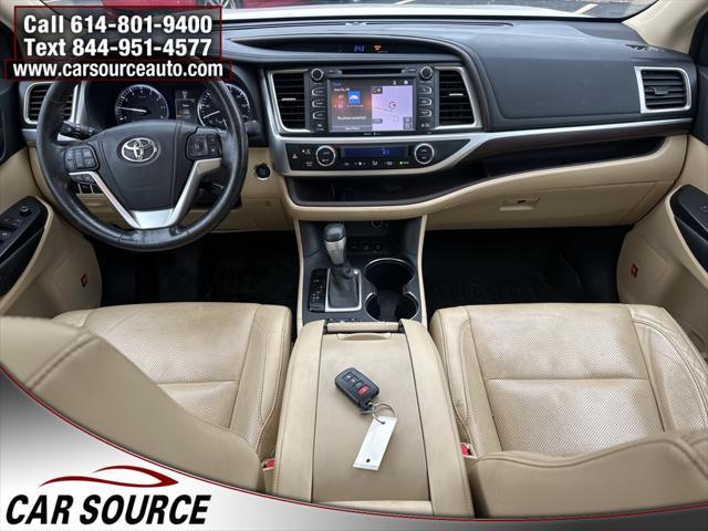 used 2015 Toyota Highlander car, priced at $17,995