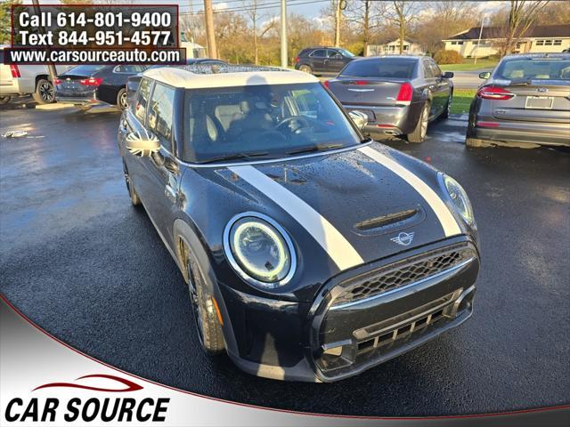 used 2022 MINI Hardtop car, priced at $24,995