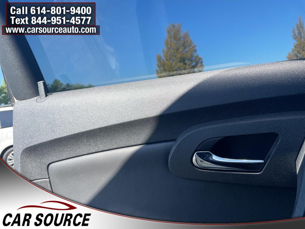used 2012 Chevrolet Traverse car, priced at $11,995