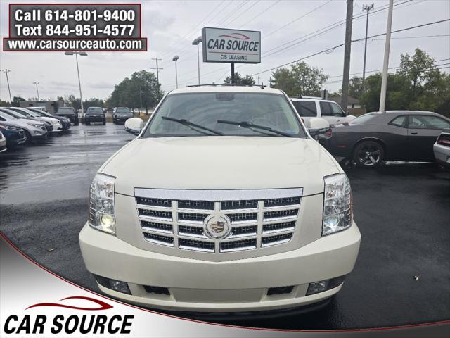 used 2014 Cadillac Escalade car, priced at $13,750