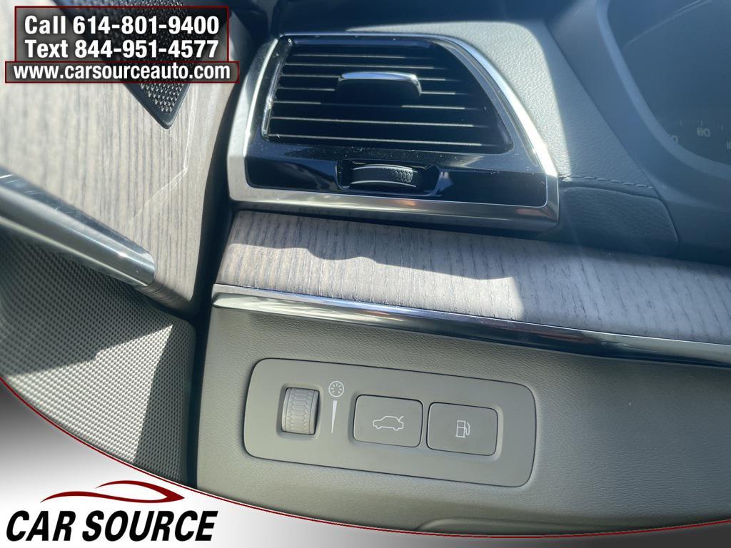 used 2022 Volvo XC90 Recharge Plug-In Hybrid car, priced at $30,450