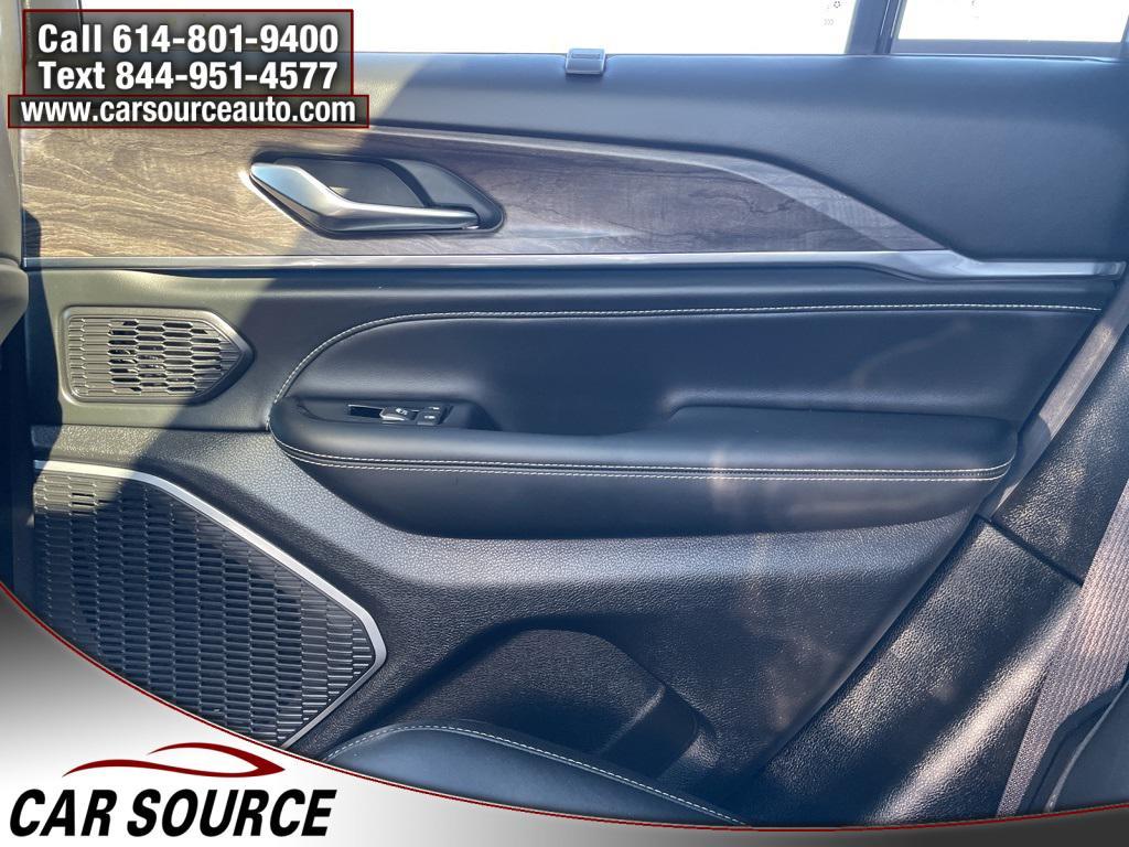 used 2023 Jeep Grand Cherokee car, priced at $36,450