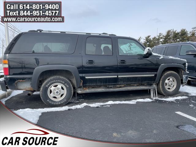 used 2005 Chevrolet Suburban car, priced at $2,995