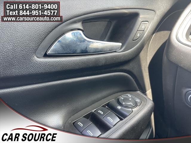 used 2021 Chevrolet Equinox car, priced at $16,450