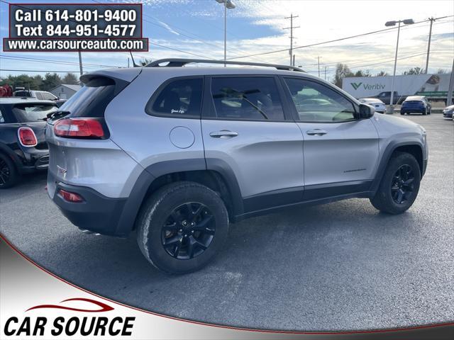 used 2016 Jeep Cherokee car, priced at $12,995