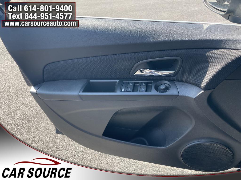 used 2014 Chevrolet Cruze car, priced at $7,950