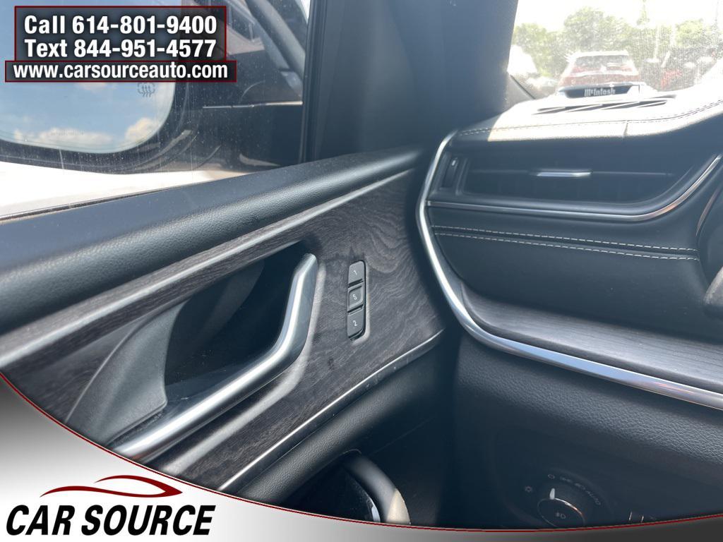 used 2022 Jeep Grand Cherokee car, priced at $28,950