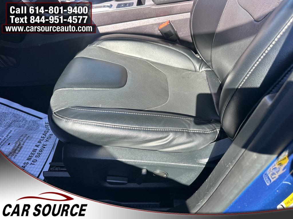 used 2022 Ford Edge car, priced at $17,995