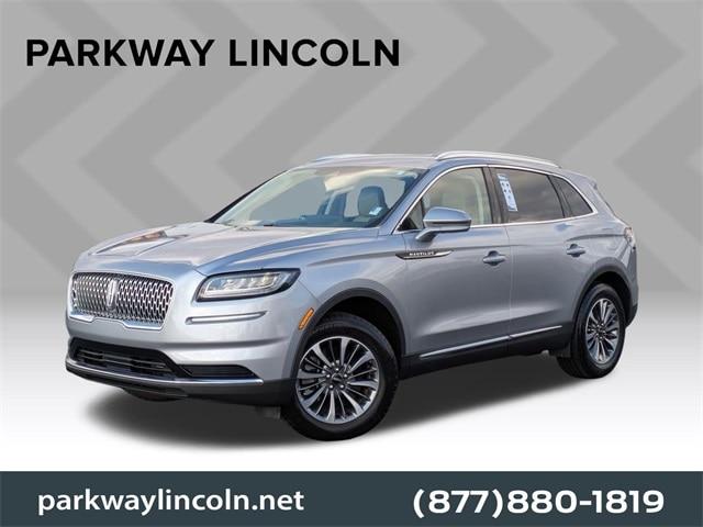 used 2021 Lincoln Nautilus car, priced at $31,805