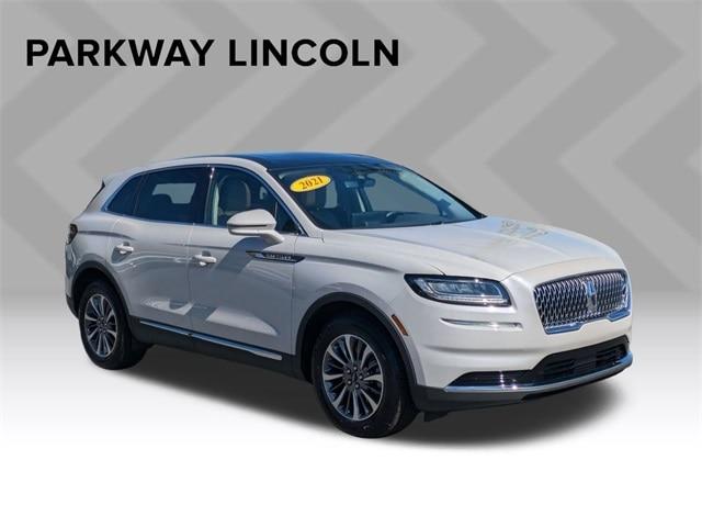 used 2021 Lincoln Nautilus car, priced at $34,450