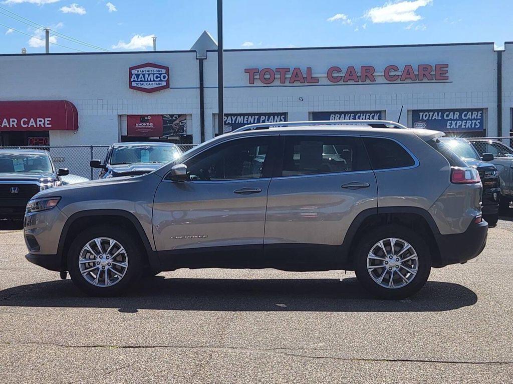 used 2019 Jeep Cherokee car, priced at $14,492