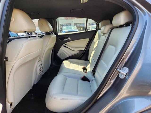 used 2018 Mercedes-Benz GLA 250 car, priced at $15,492