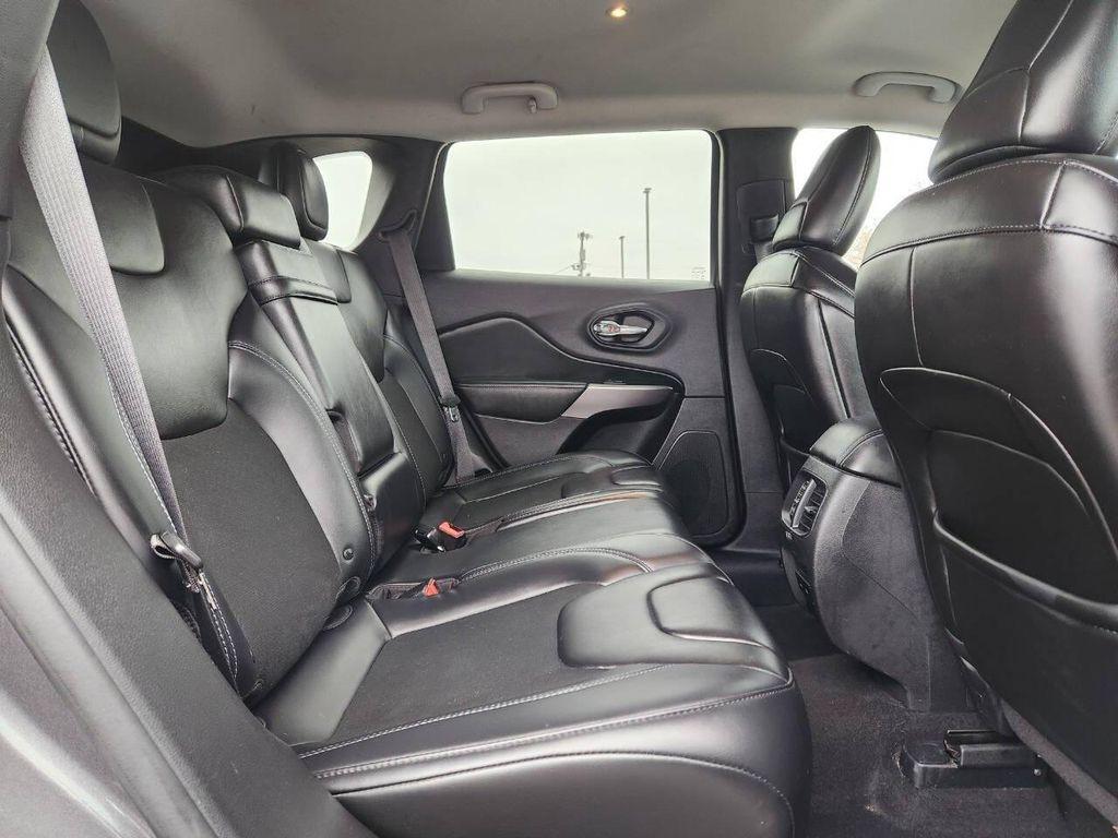 used 2019 Jeep Cherokee car, priced at $14,995