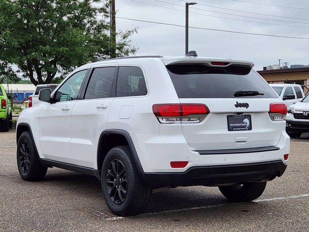 used 2022 Jeep Grand Cherokee car, priced at $22,975