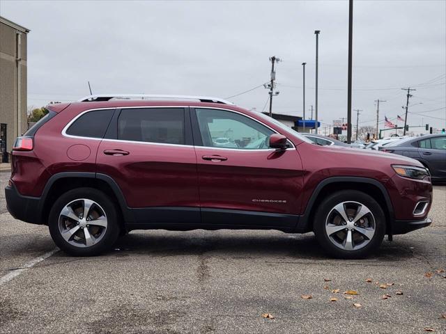 used 2019 Jeep Cherokee car, priced at $17,492