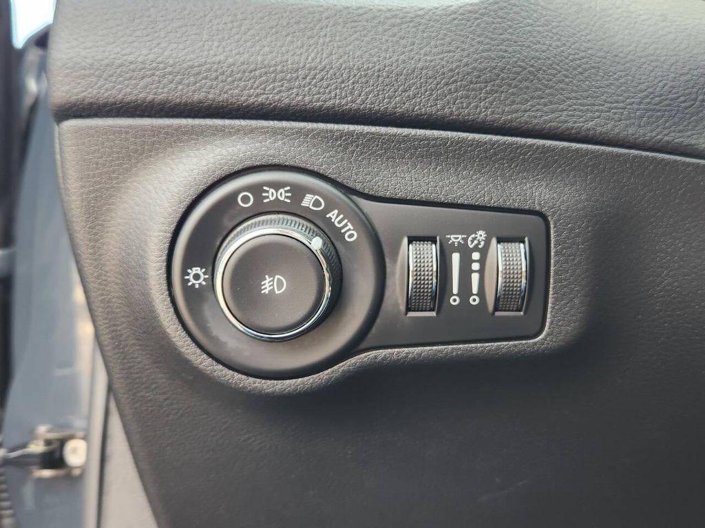 used 2018 Jeep Compass car, priced at $14,985
