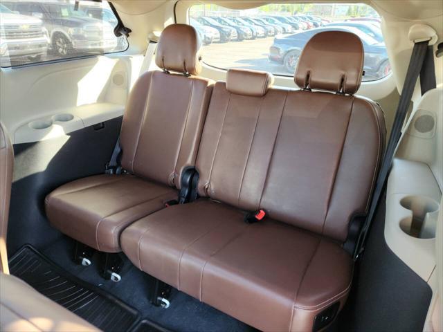 used 2020 Toyota Sienna car, priced at $24,985
