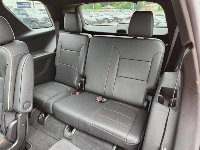 used 2022 Chevrolet Traverse car, priced at $27,594