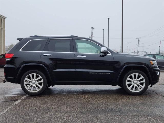 used 2017 Jeep Grand Cherokee car, priced at $14,992