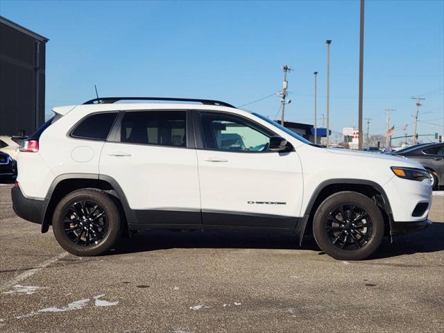 used 2023 Jeep Cherokee car, priced at $20,574