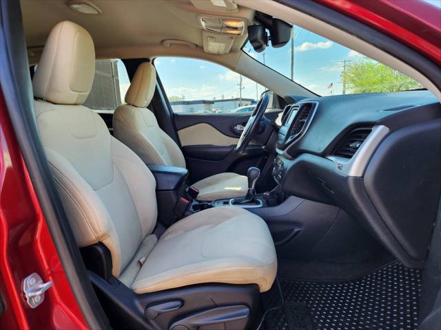 used 2016 Jeep Cherokee car, priced at $11,985