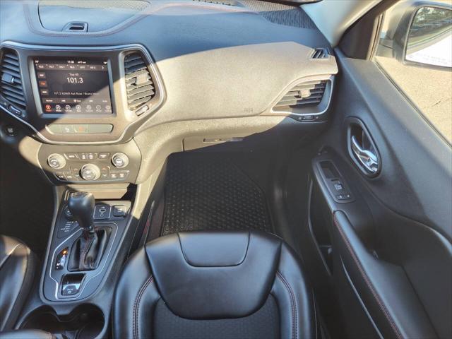 used 2019 Jeep Cherokee car, priced at $16,975