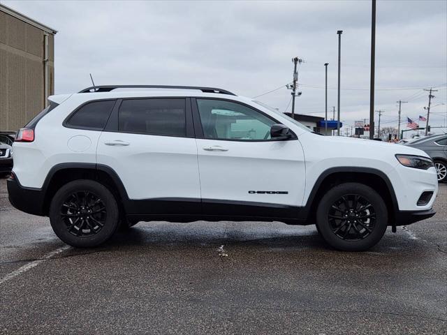 used 2023 Jeep Cherokee car, priced at $19,975