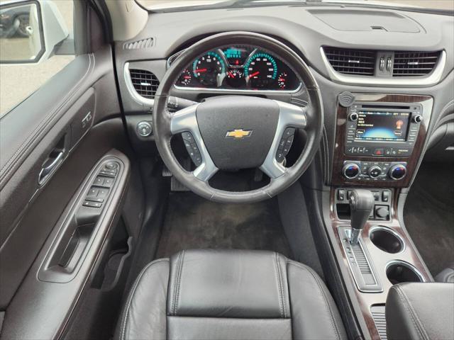 used 2017 Chevrolet Traverse car, priced at $16,472