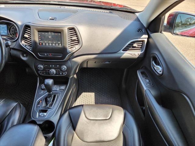 used 2019 Jeep Cherokee car, priced at $15,482