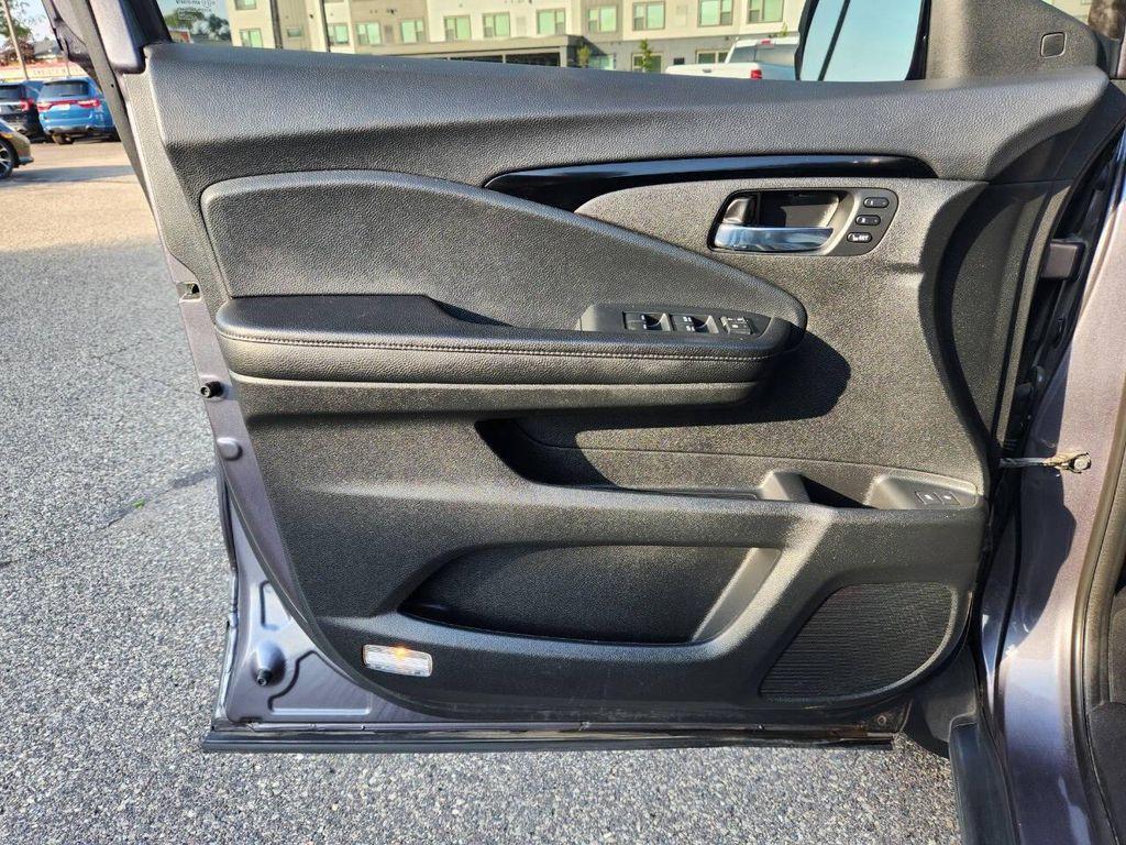 used 2021 Honda Passport car, priced at $23,985