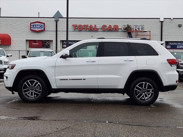 used 2022 Jeep Grand Cherokee car, priced at $19,572