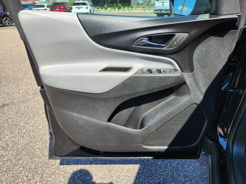 used 2024 Chevrolet Equinox car, priced at $18,975