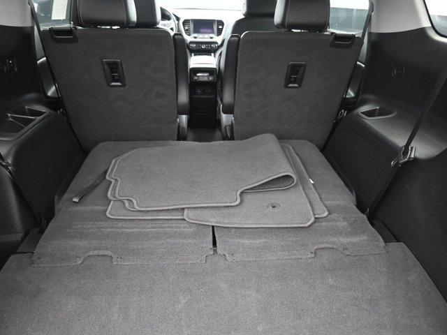used 2022 GMC Acadia car, priced at $30,940