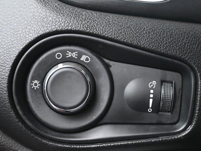 used 2020 Jeep Renegade car, priced at $16,788
