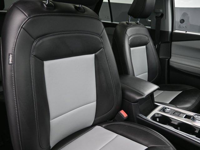 used 2022 Ford Explorer car, priced at $33,652