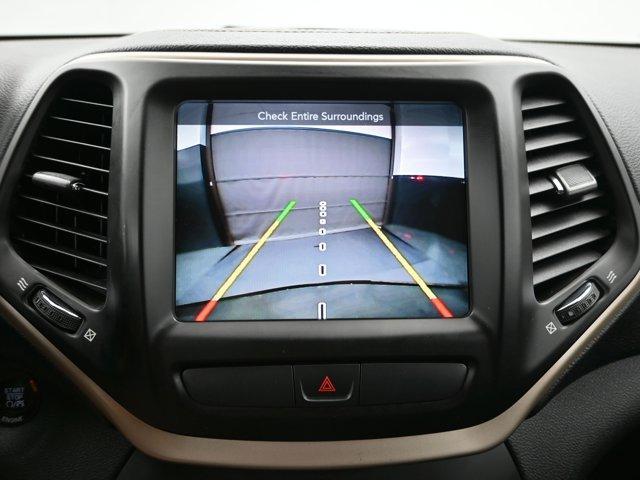 used 2015 Jeep Cherokee car, priced at $13,232
