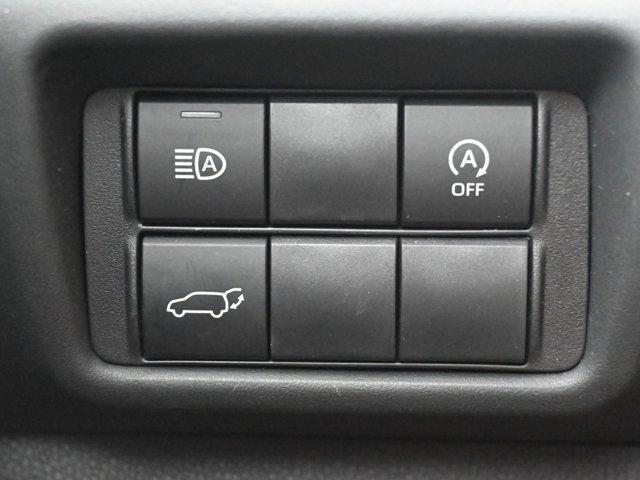used 2023 Toyota Highlander car, priced at $39,194