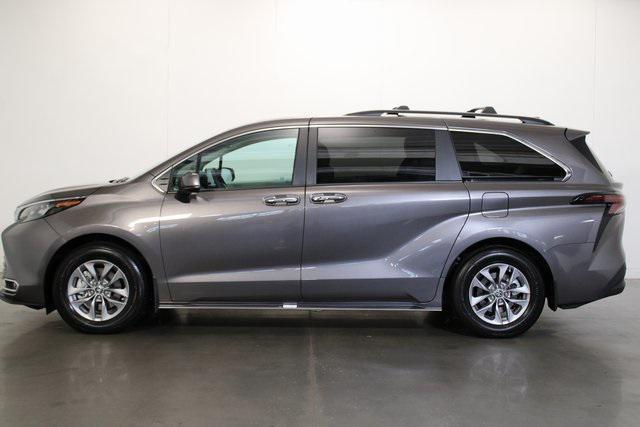 used 2024 Toyota Sienna car, priced at $46,947