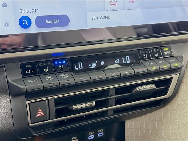new 2025 Toyota Camry car, priced at $41,565