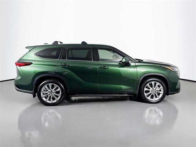 used 2023 Toyota Highlander car, priced at $42,241