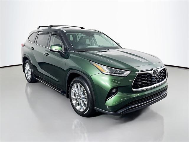 used 2023 Toyota Highlander car, priced at $42,241