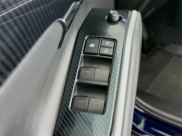 used 2022 Toyota Highlander car, priced at $36,120