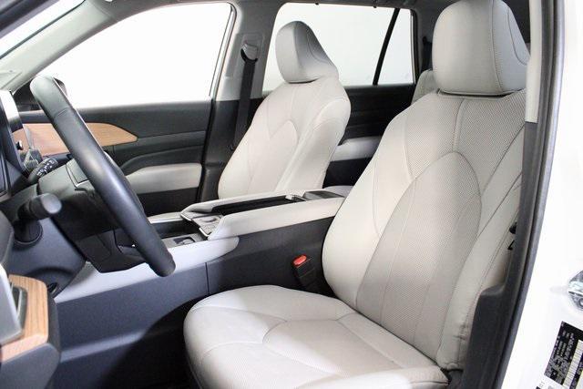 used 2024 Toyota Grand Highlander car, priced at $53,014