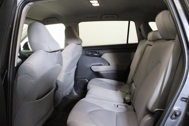 used 2022 Toyota Highlander car, priced at $30,775