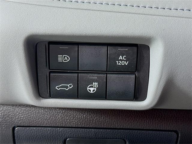 used 2024 Toyota Highlander Hybrid car, priced at $46,865