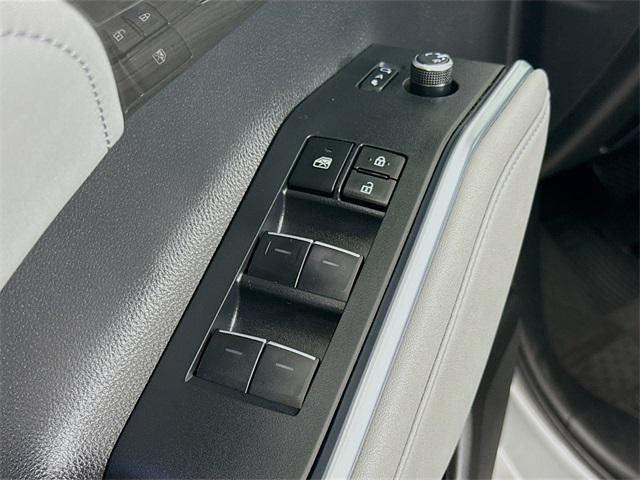 used 2024 Toyota Highlander Hybrid car, priced at $46,865