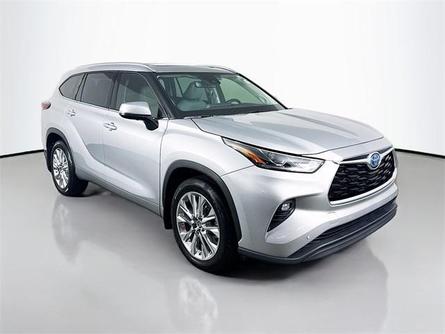 used 2024 Toyota Highlander Hybrid car, priced at $46,865