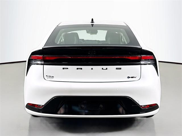 new 2025 Toyota Prius car, priced at $34,707