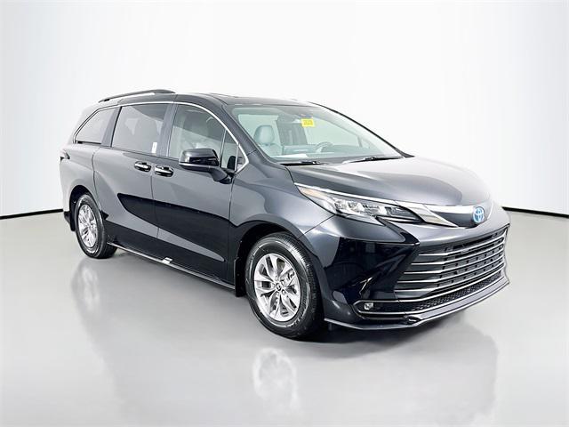 new 2025 Toyota Sienna car, priced at $47,865