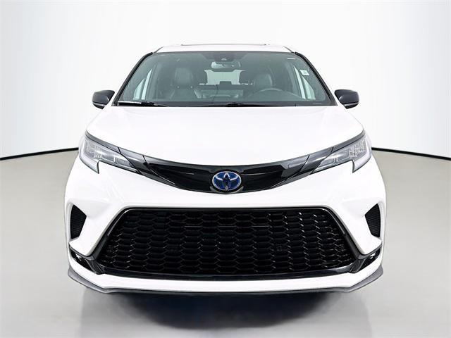 used 2025 Toyota Sienna car, priced at $49,825